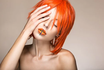 model-in-orange-clipping-amazon