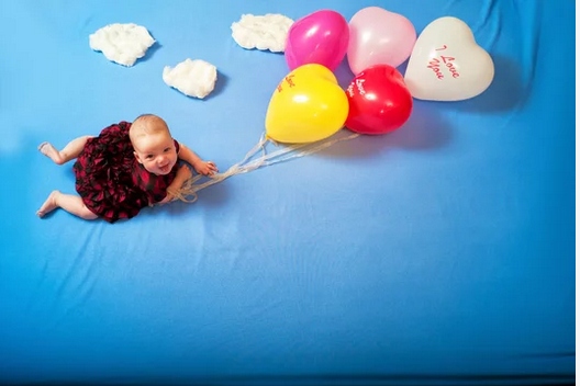baby-balloons-clipping-amazon