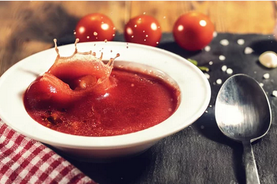 tomato-soup-splash-clipping-amazon